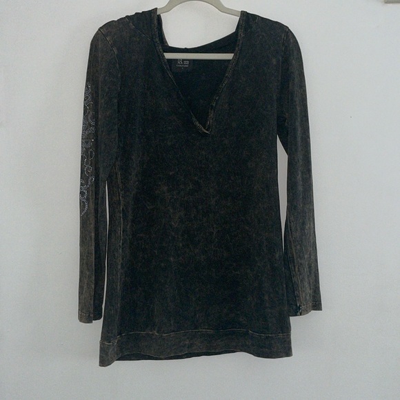 R 23 Couture Black & Tan Wash Long Sleeve Hoodie Top/Sweatshirt  | L - Picture 1 of 8